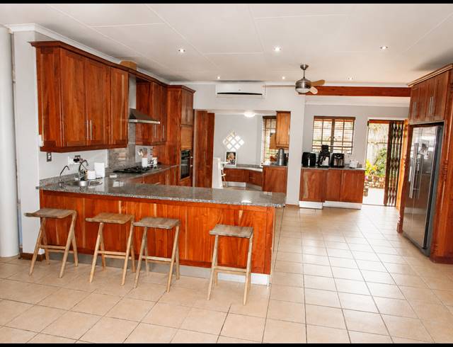 1.60HA SMALLHOLDING FOR SALE IN WHITE RIVER ESTATES